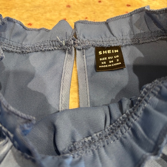 SHEIN Womens Short Flutter Sleeve Blue Collared Neck Dressy Blouse - Size XS - Picture 4 of 4